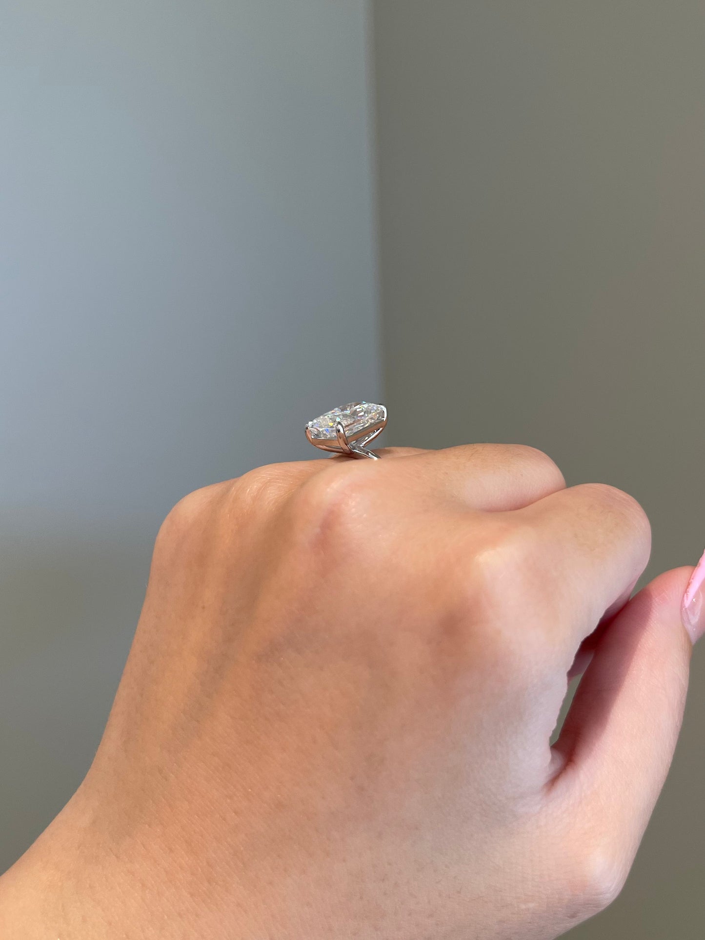 The Savannah Ring, 5 Carat, Radiant, Crushed Ice
