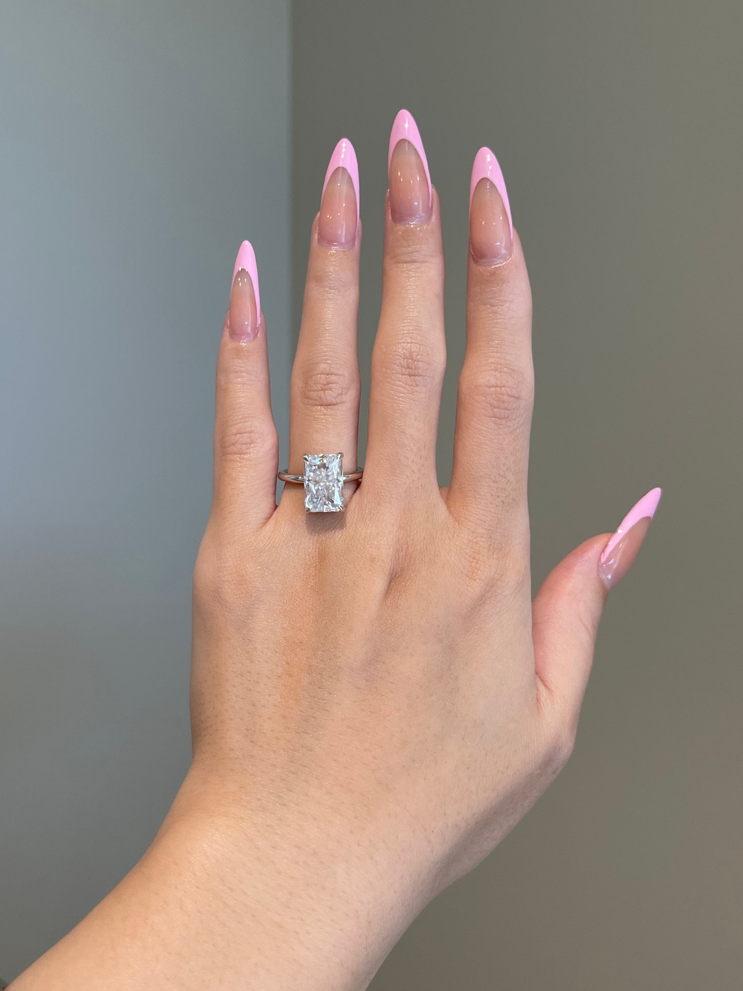 The Savannah Ring, 5 Carat, Radiant, Crushed Ice