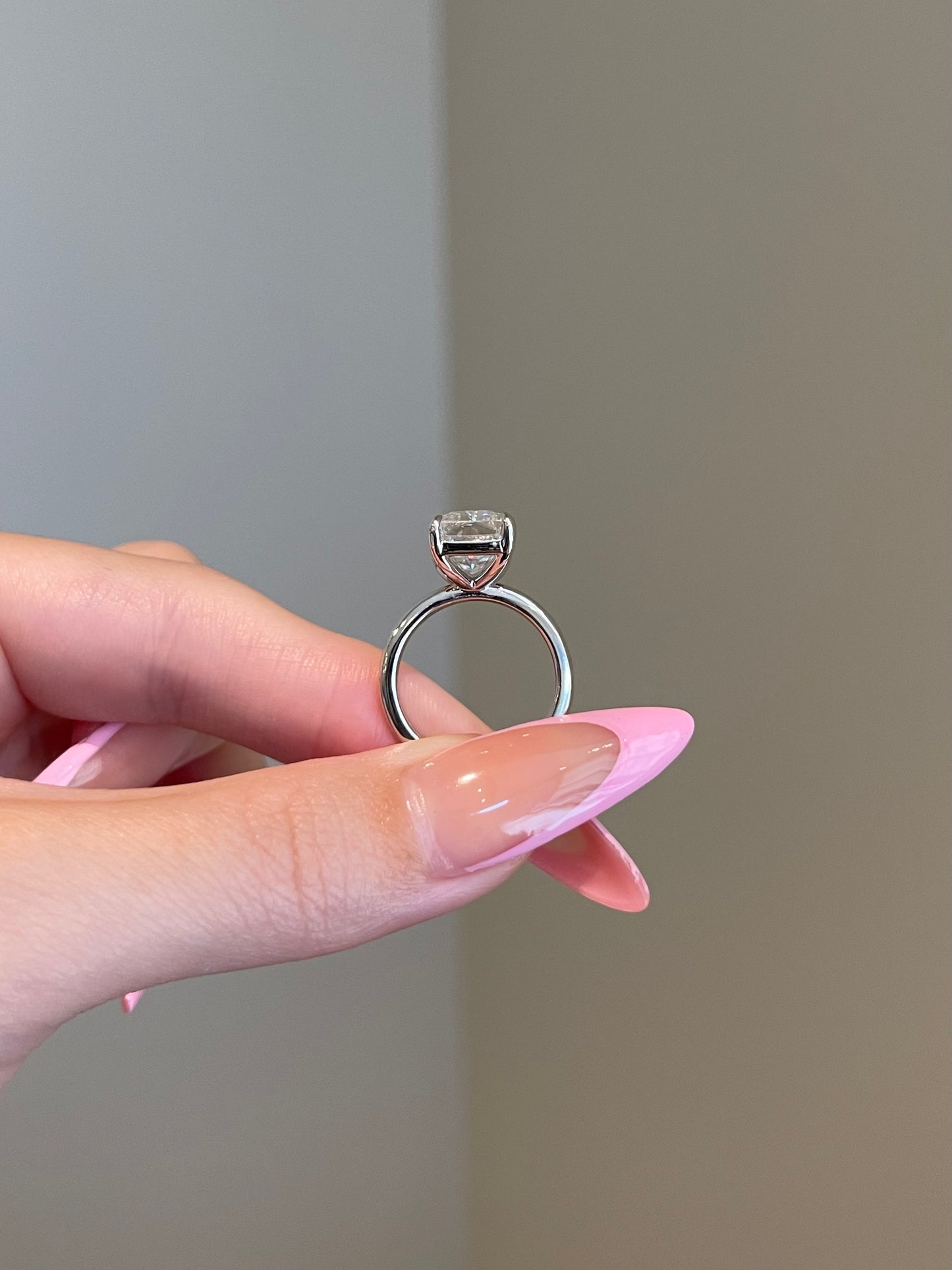 The Savannah Ring, 5 Carat, Radiant, Crushed Ice