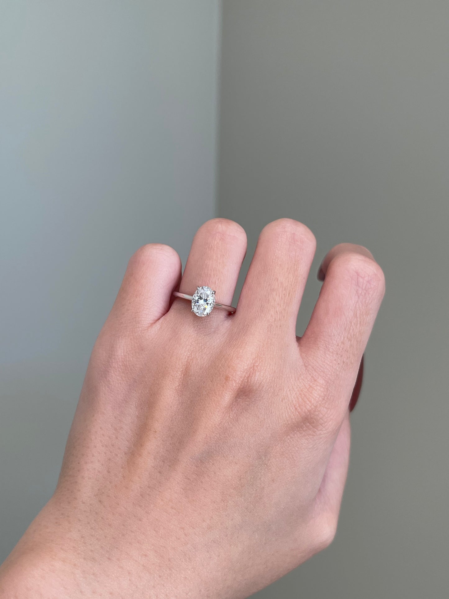 The Isla Ring, 1.5 Carat, Oval, Crushed Ice Hybrid