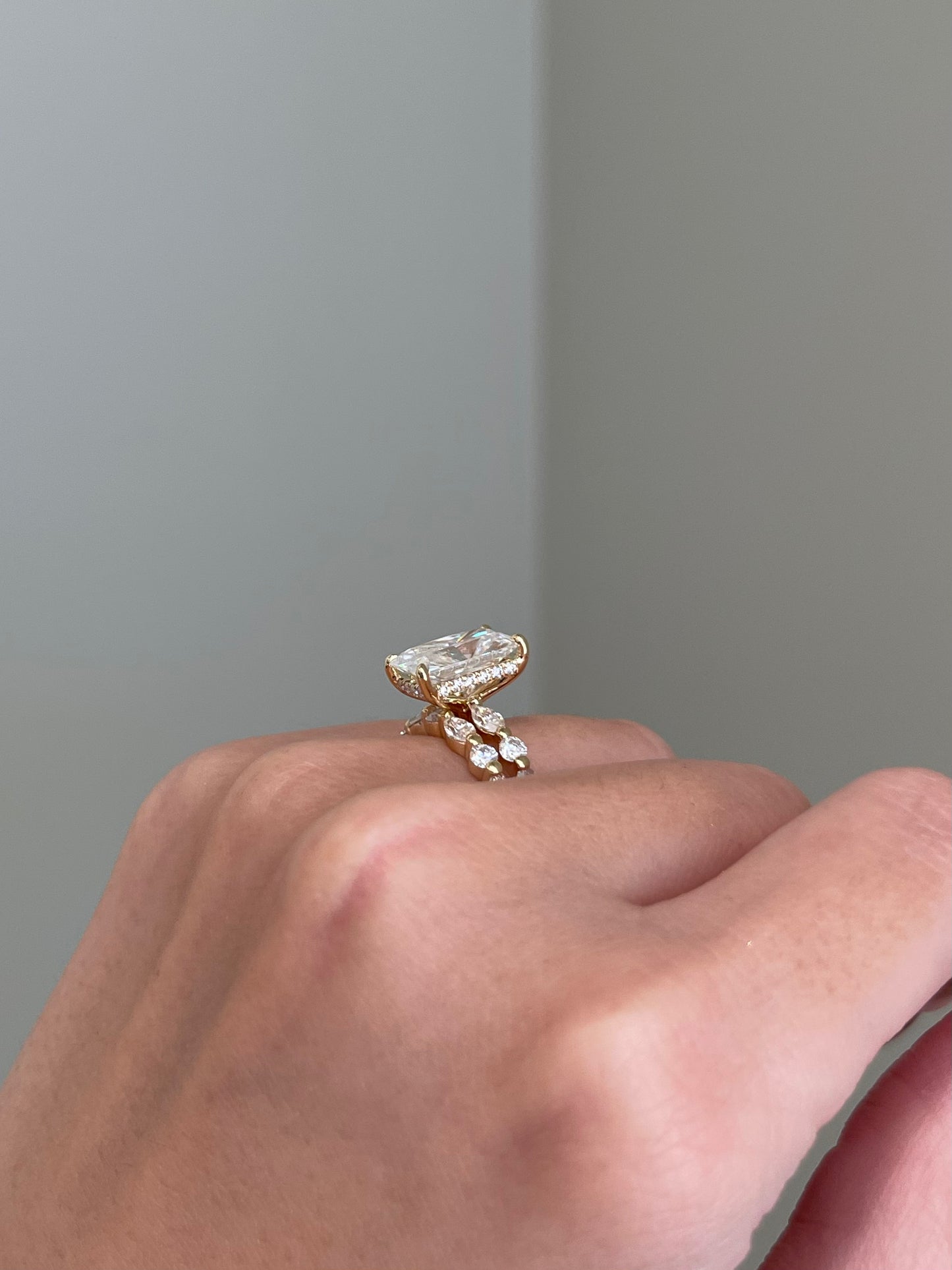 The Nova Ring, 4 Carat, Radiant, Brilliant