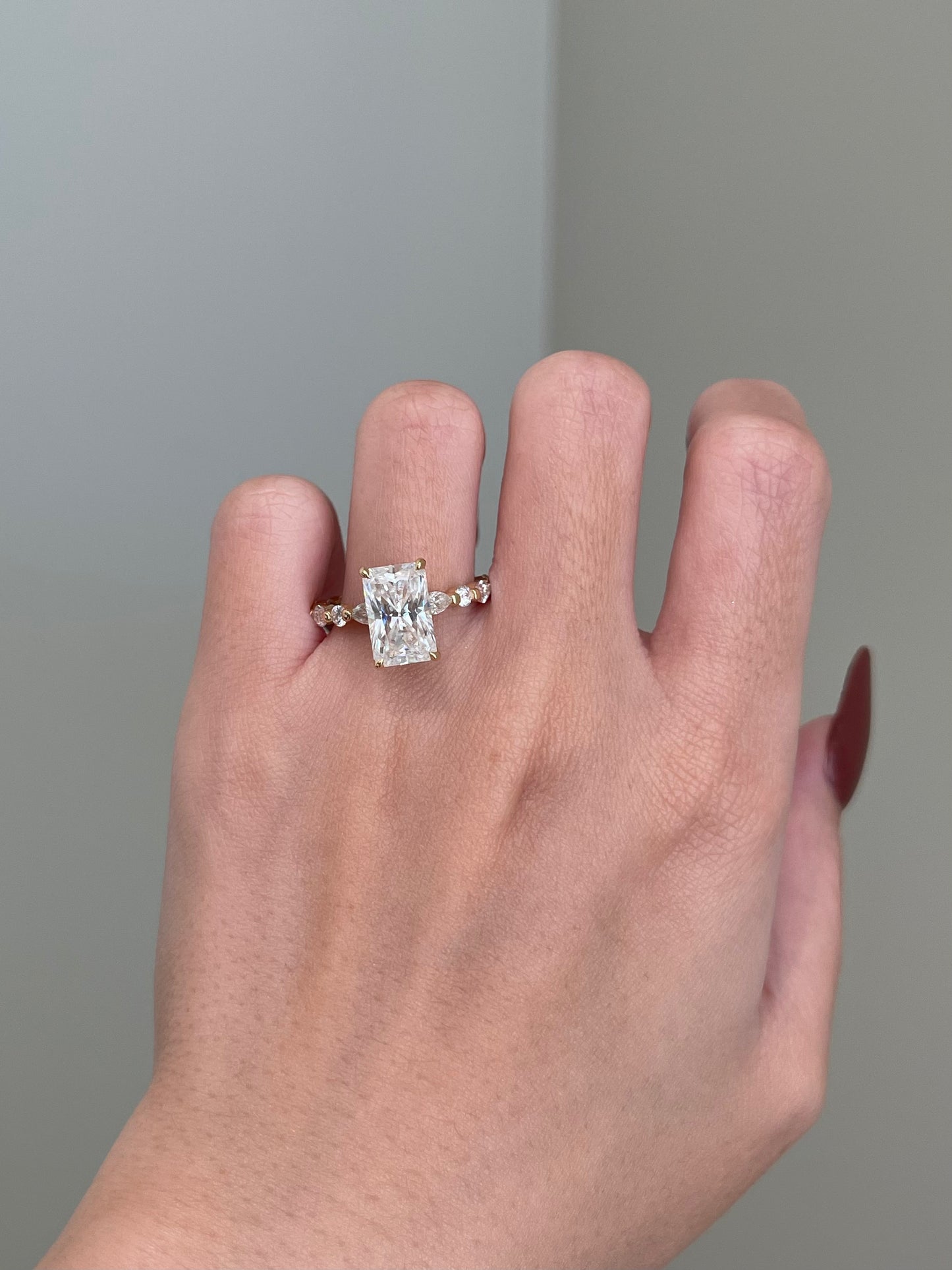 The Nova Ring, 4 Carat, Radiant, Brilliant