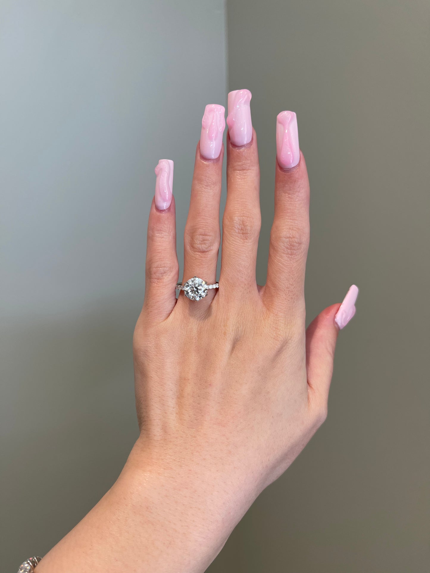 The Lydia Ring, 3 Carat, Round, Brilliant