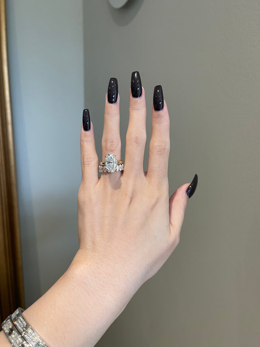 The Savannah Ring, 7 Carat, Oval, Crushed Ice Hybrid