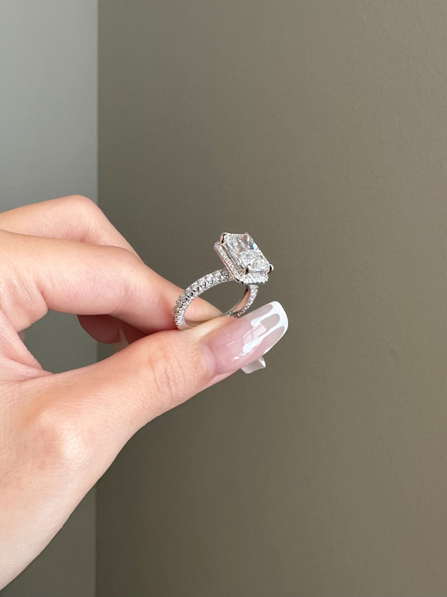 The Myra Ring, 4 Carat, Radiant, Crushed Ice