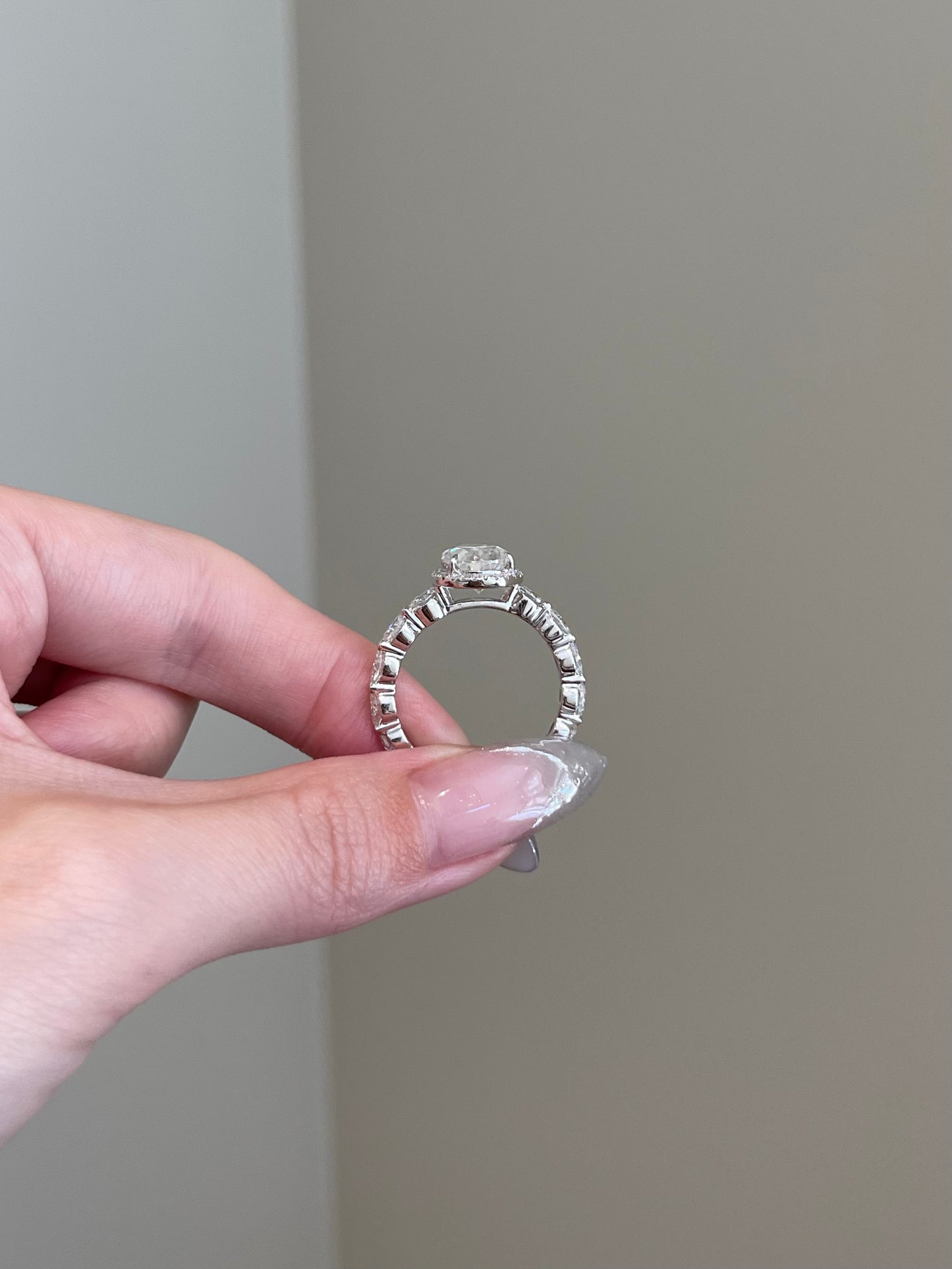 The Phoebe Ring, 3 Carat, Pear, Brilliant