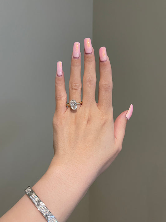 The Hailey Ring, 4 Carat, Oval, Crushed Ice Hybrid