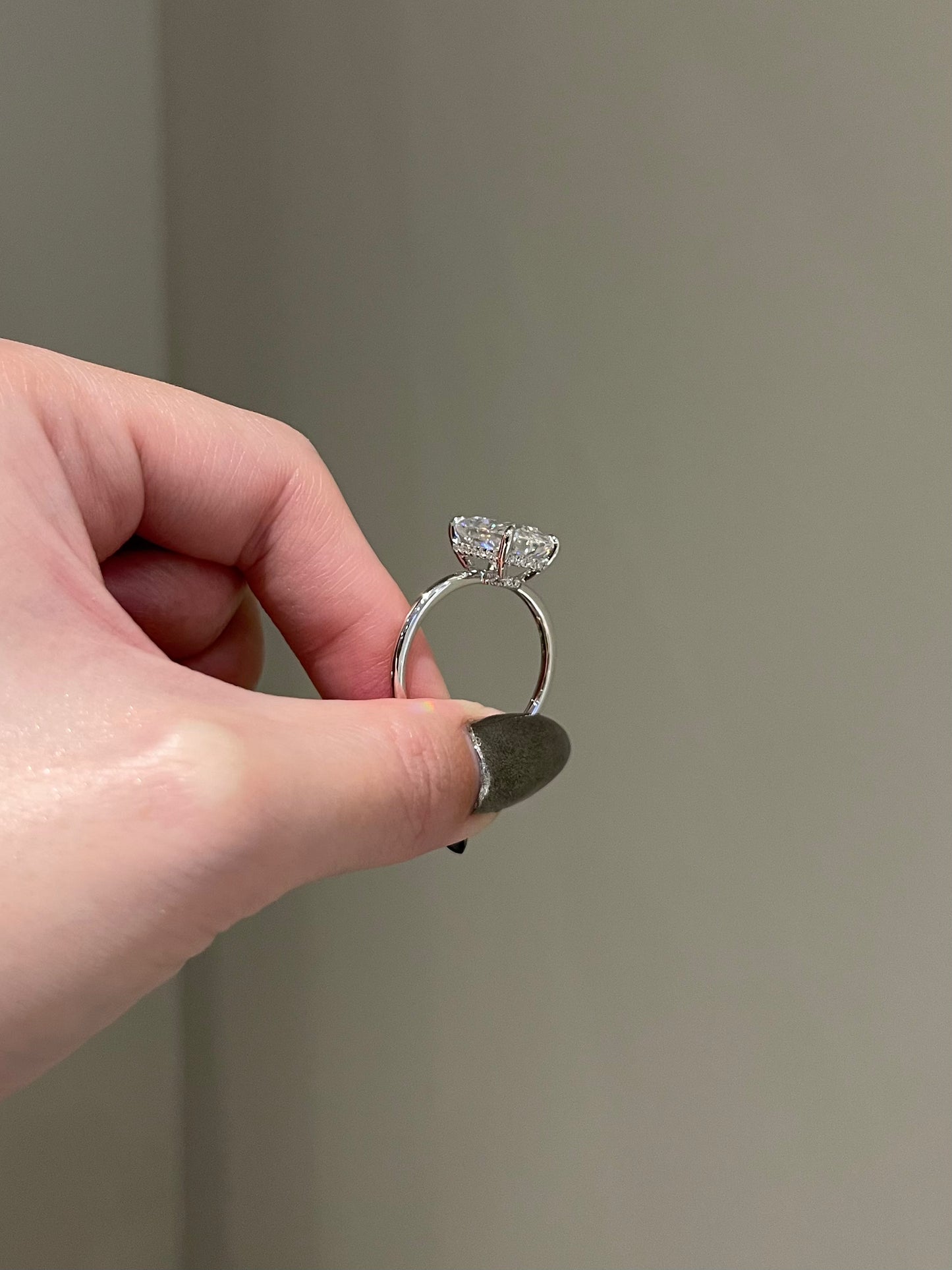 The Hailey Ring, 5 Carat, Radiant, Crushed Ice, Low Profile