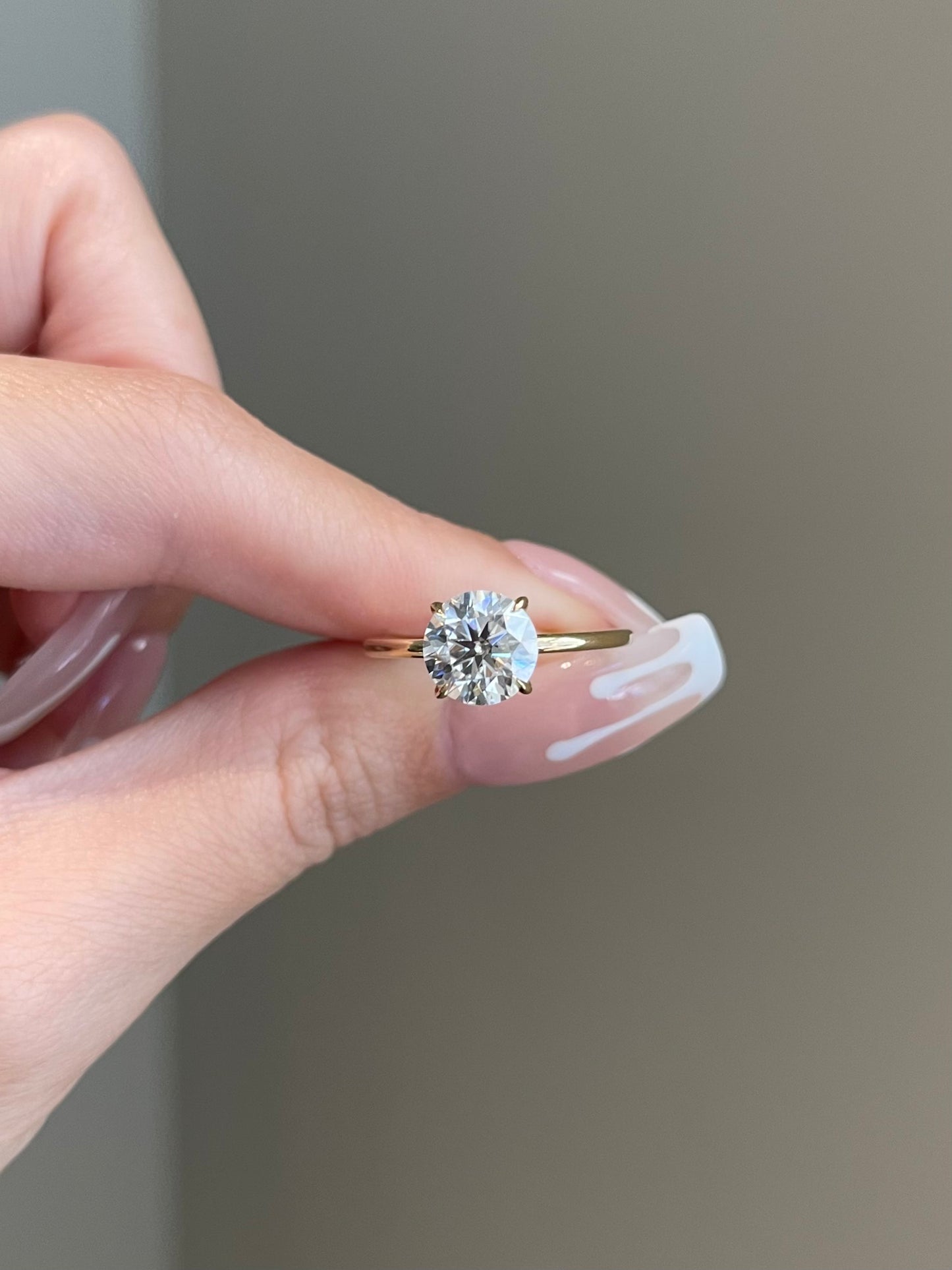 The Savannah Ring, 1.75 Carat, Round, Brilliant