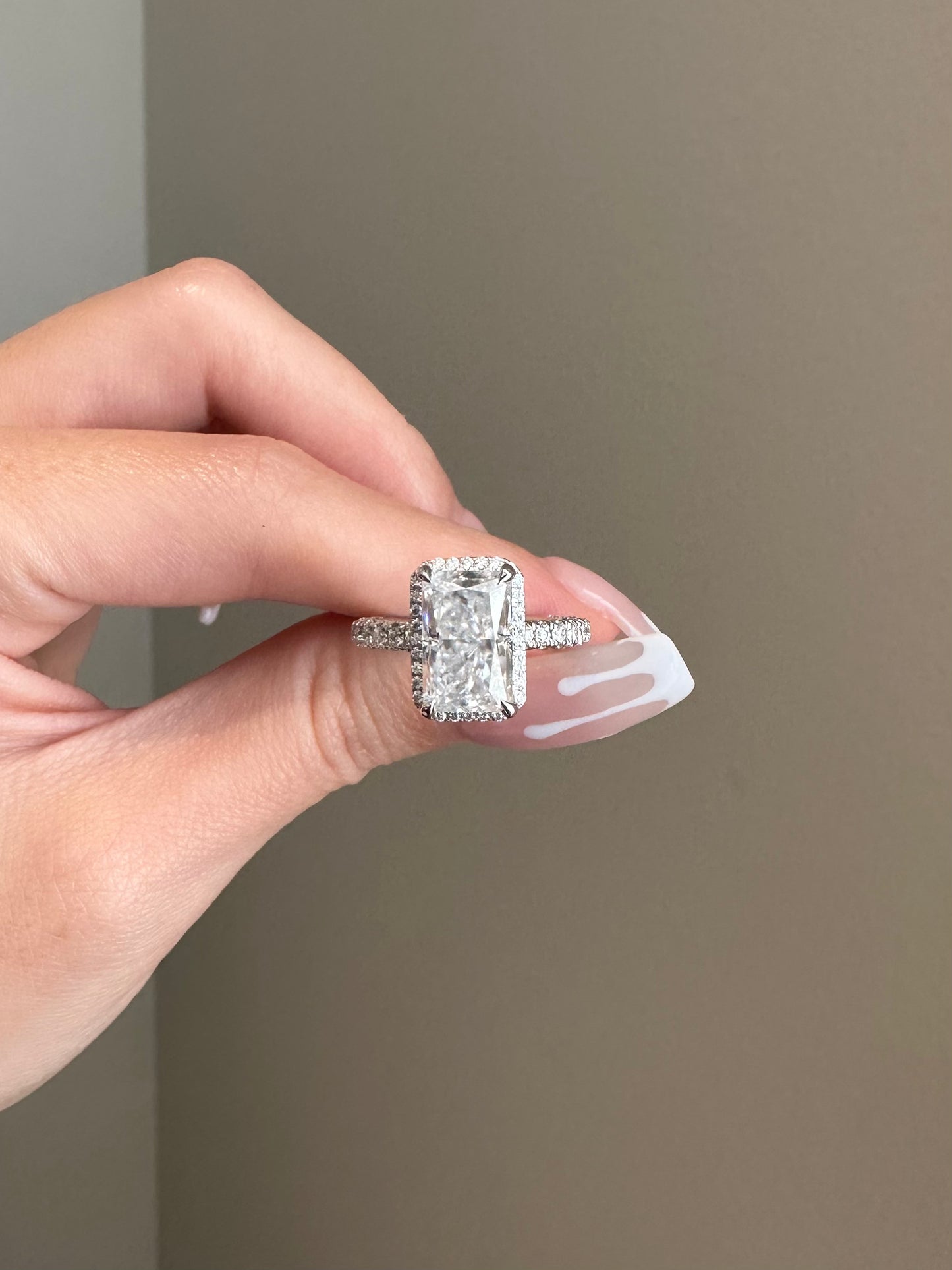 The Myra Ring, 4 Carat, Radiant, Crushed Ice