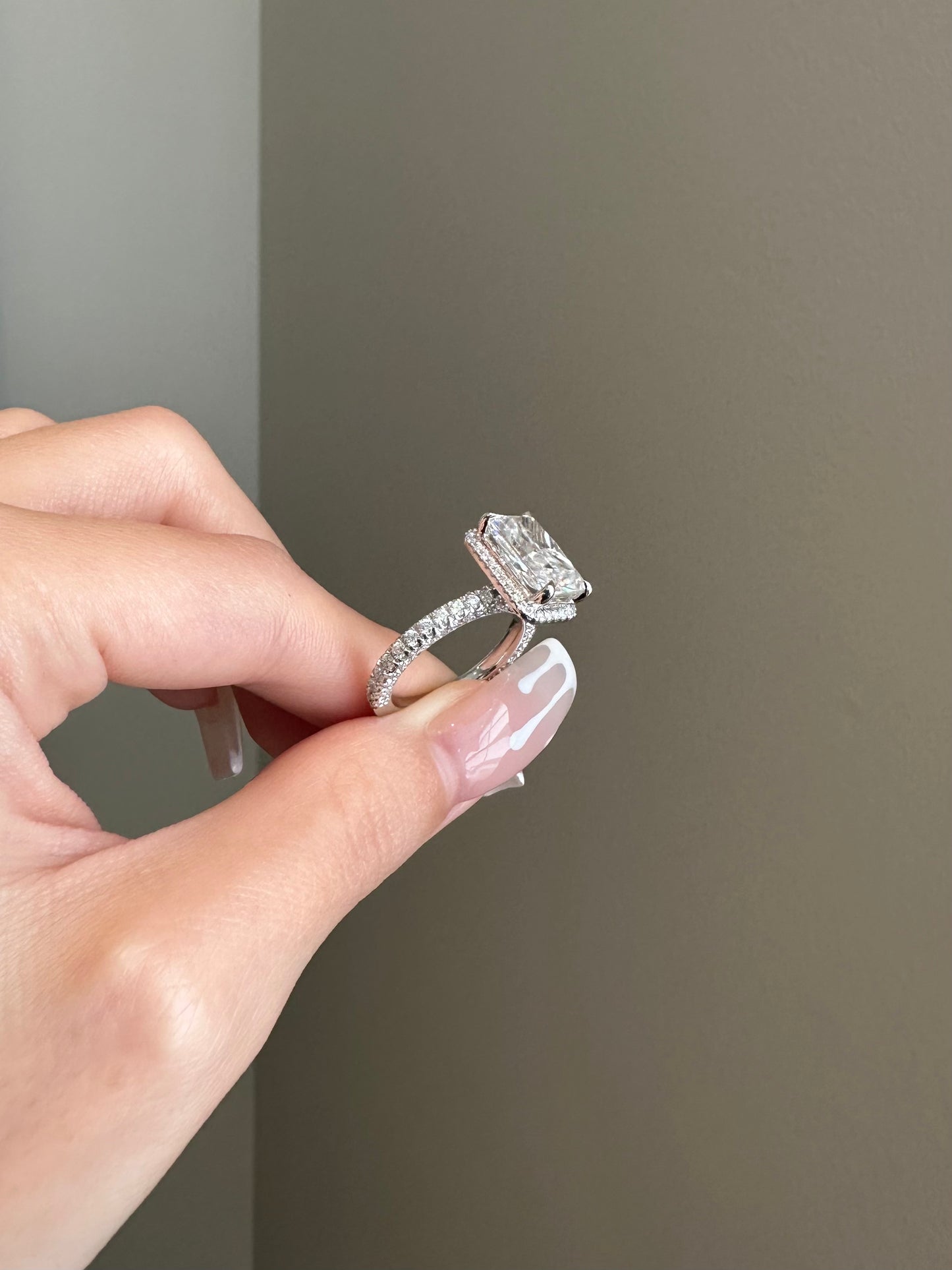 The Myra Ring, 4 Carat, Radiant, Crushed Ice