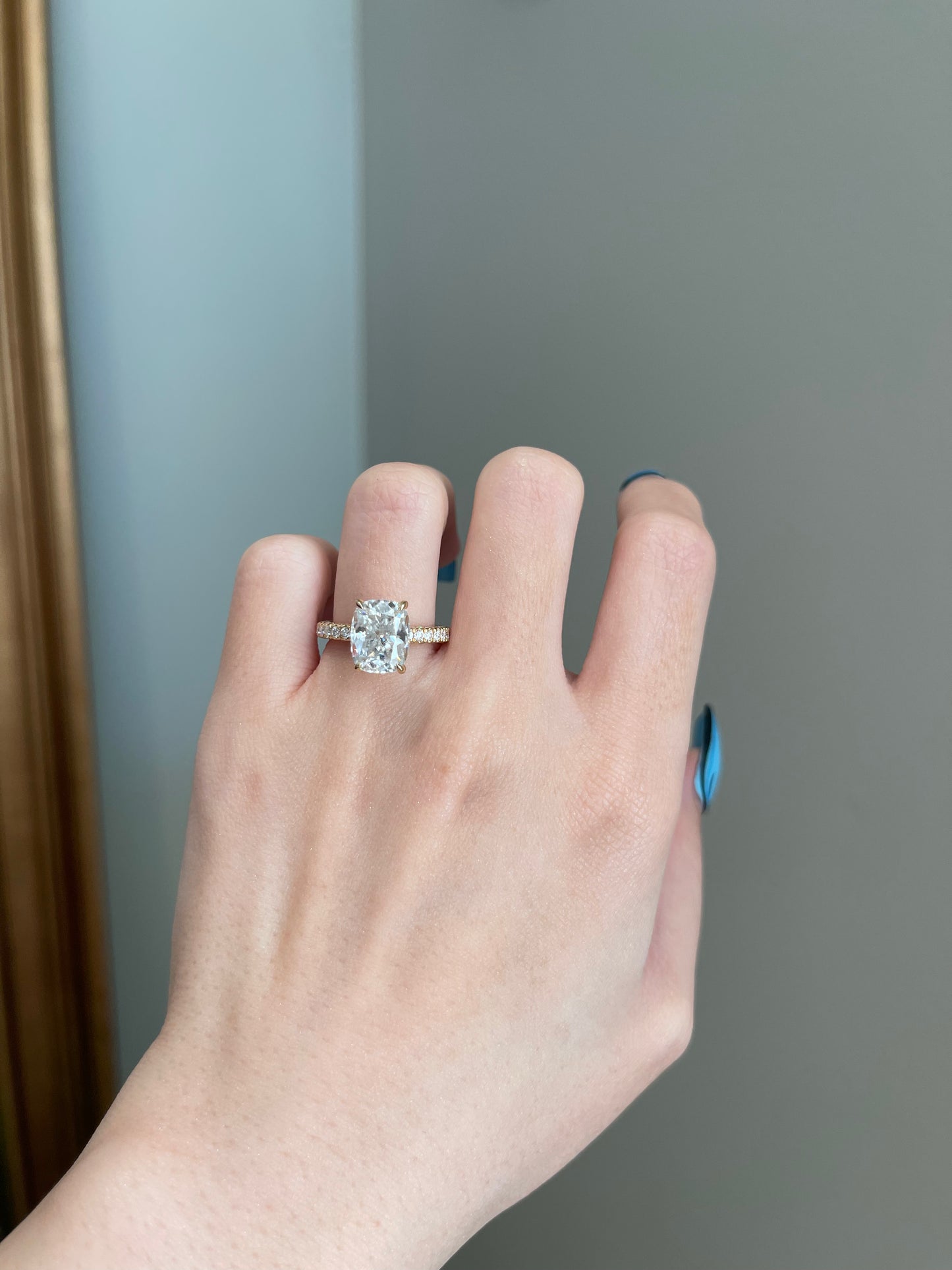 The SHY Signature Ring, 4 Carat, Elongated Cushion, Crushed Ice