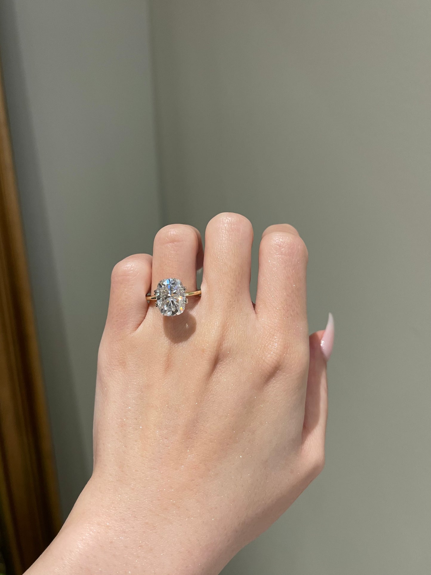 The Savannah Ring, 6 Carat, Cushion, Brilliant
