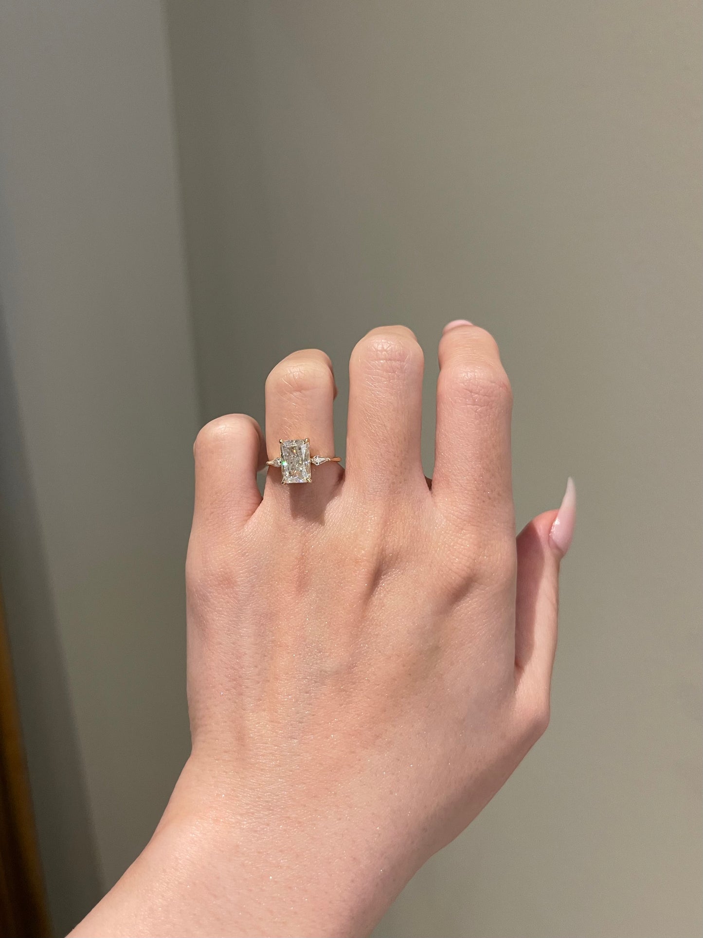 The Evelyn Ring, 2.5 Carat, Radiant, Crushed Ice, 3-Stone