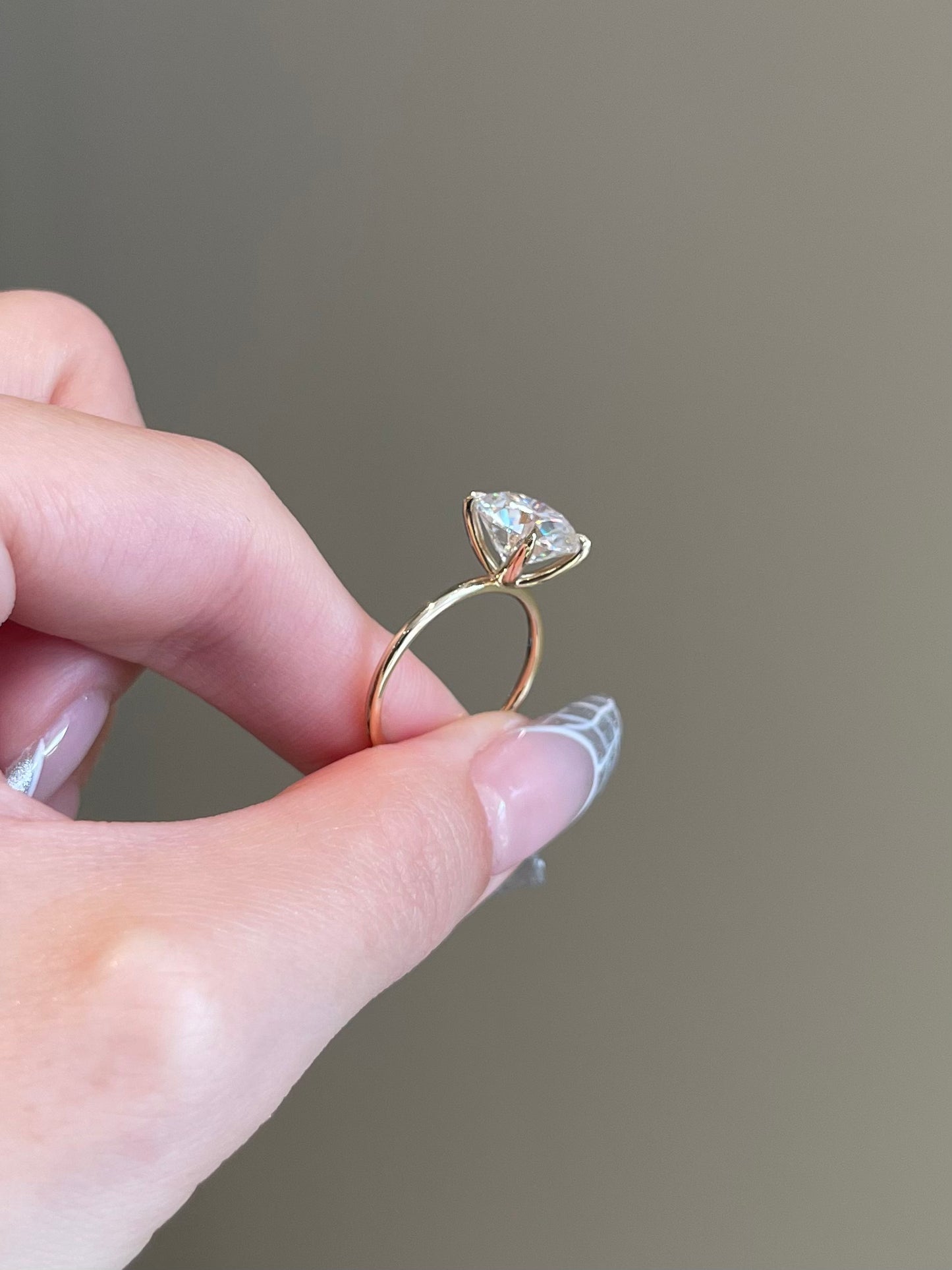 The Savannah Ring, 3.5 Carat, Round, Brilliant