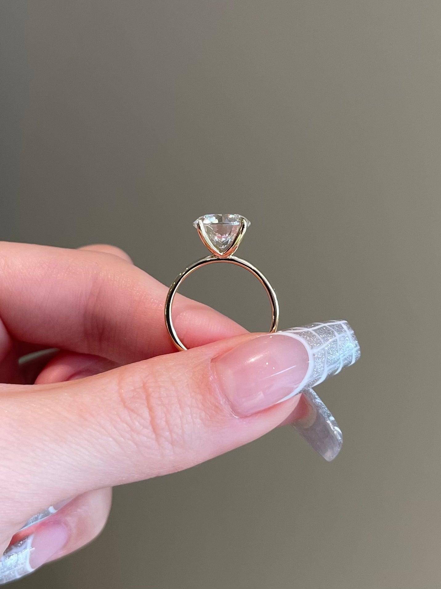 The Savannah Ring, 3.5 Carat, Round, Brilliant