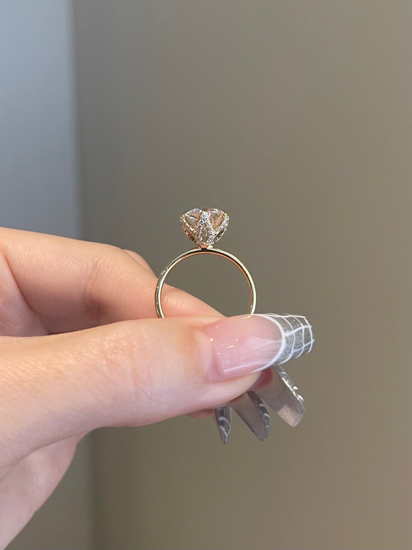 The Lydia Ring, 3 Carat, Round, Brilliant