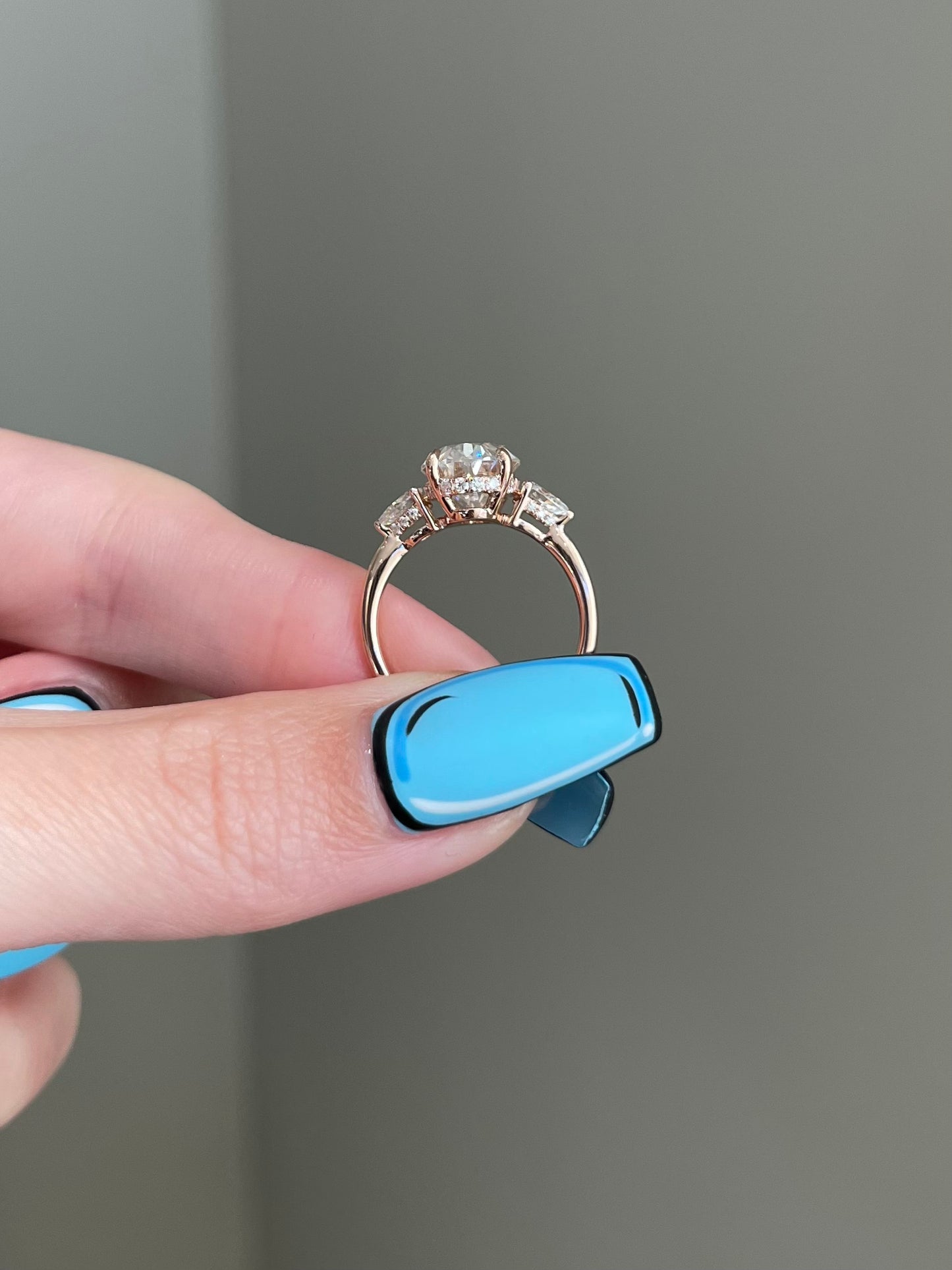 The Evelyn Ring, 3.5 Carat, Oval, Brilliant, 3-Stone