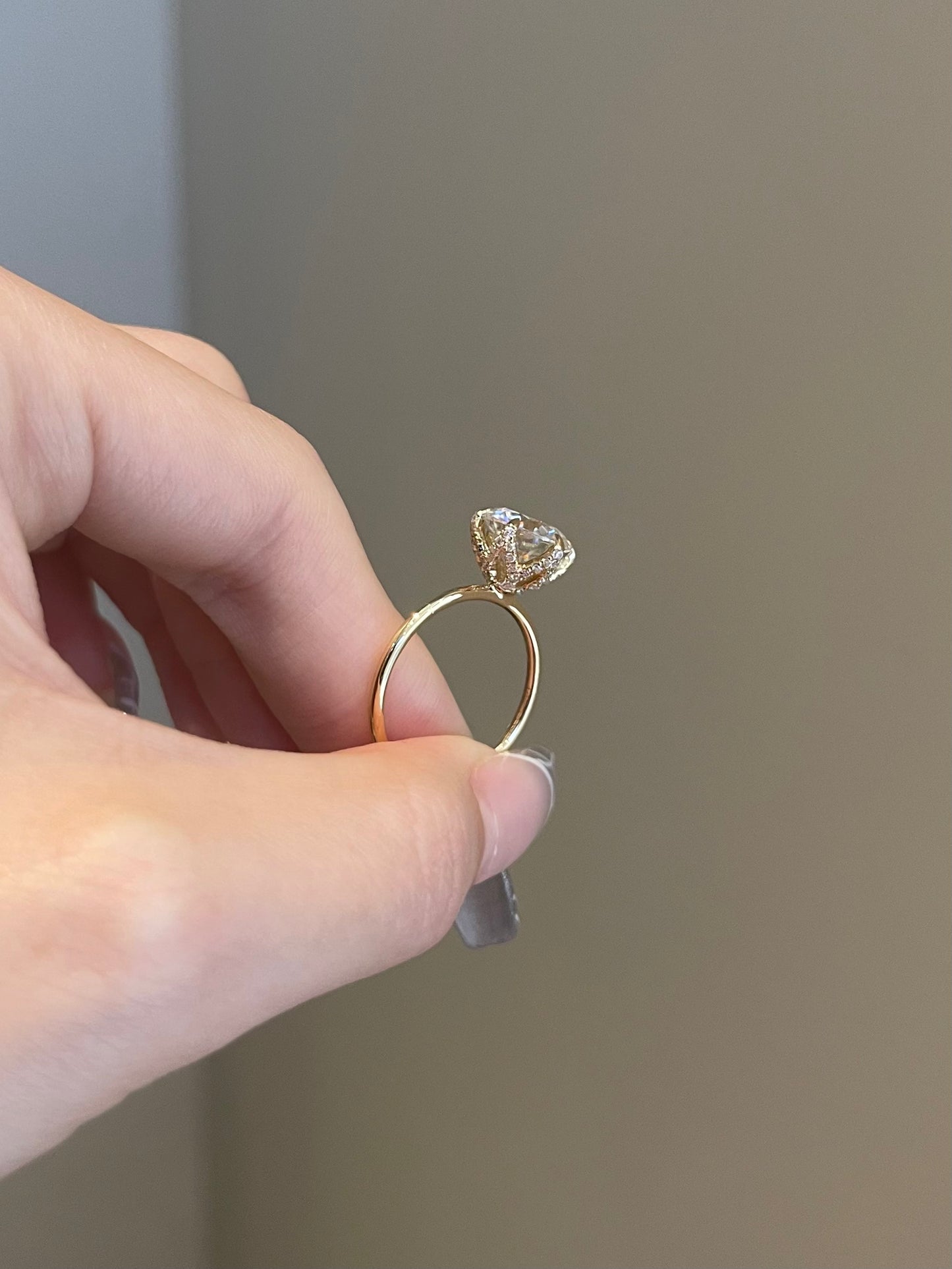 The Lydia Ring, 3 Carat, Round, Brilliant