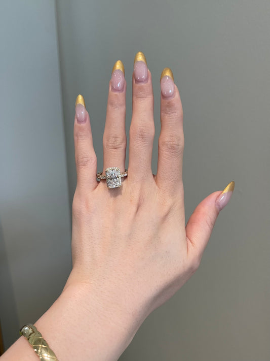 The Myra Ring, 4 Carat, Radiant, Brilliant