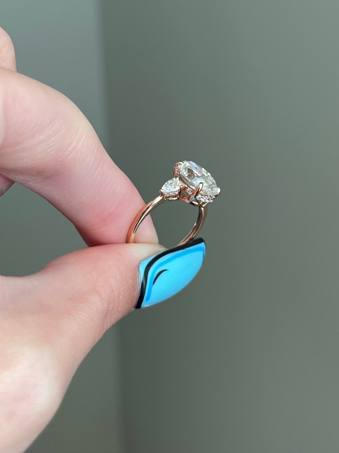 The Evelyn Ring, 3.5 Carat, Oval, Brilliant, 3-Stone