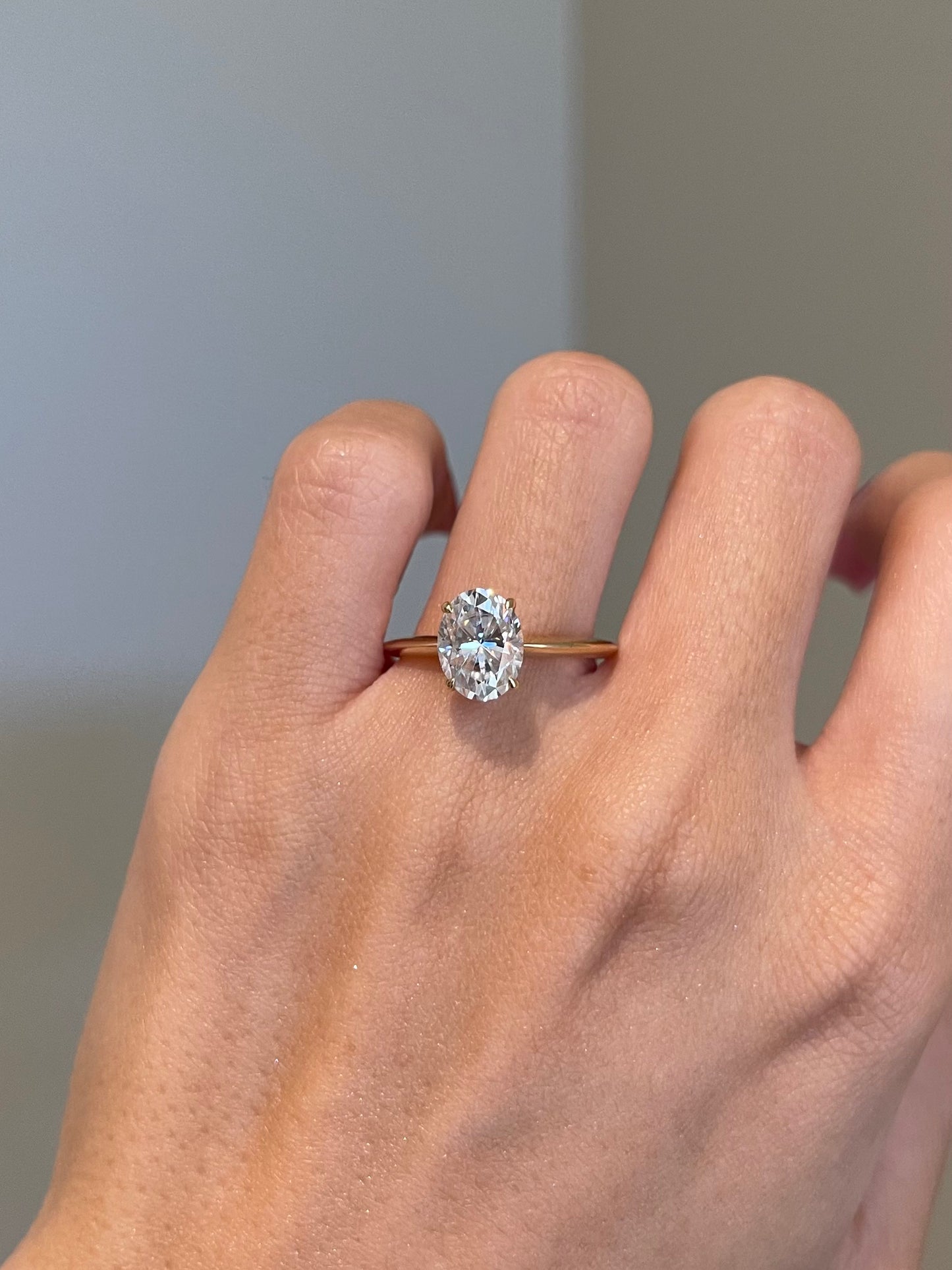 Brilliant Oval Moissanite, 4-Prong, Knife Edge Solitaire