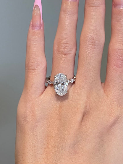 Brilliant Oval Moissanite, Hidden Halo, Pavé