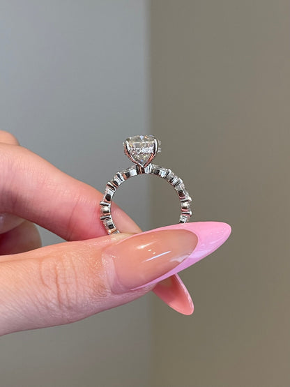 Brilliant Oval Moissanite, Hidden Halo, Pavé