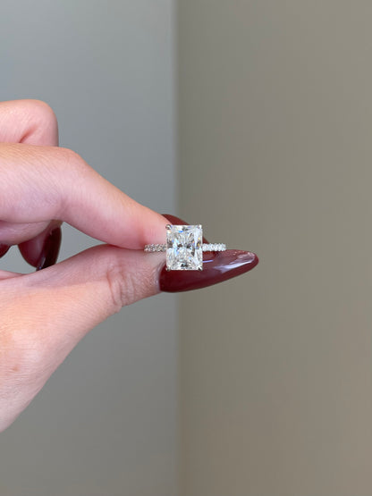 The Priscilla Ring, 4 Carat, Radiant, Brilliant