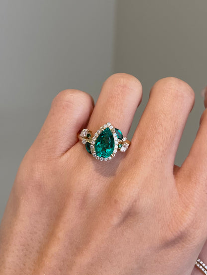 Lab Emerald Gemstone, Halo, Art Deco