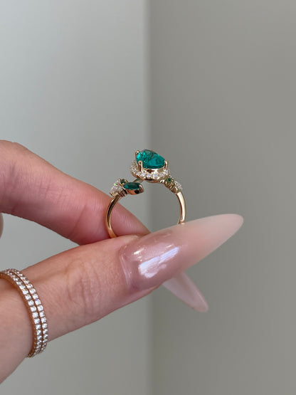 Lab Emerald Gemstone, Halo, Art Deco