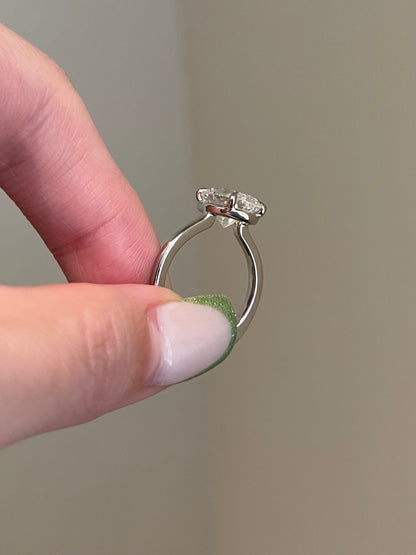 Brilliant Oval Moissanite, Solitaire, Low Profile
