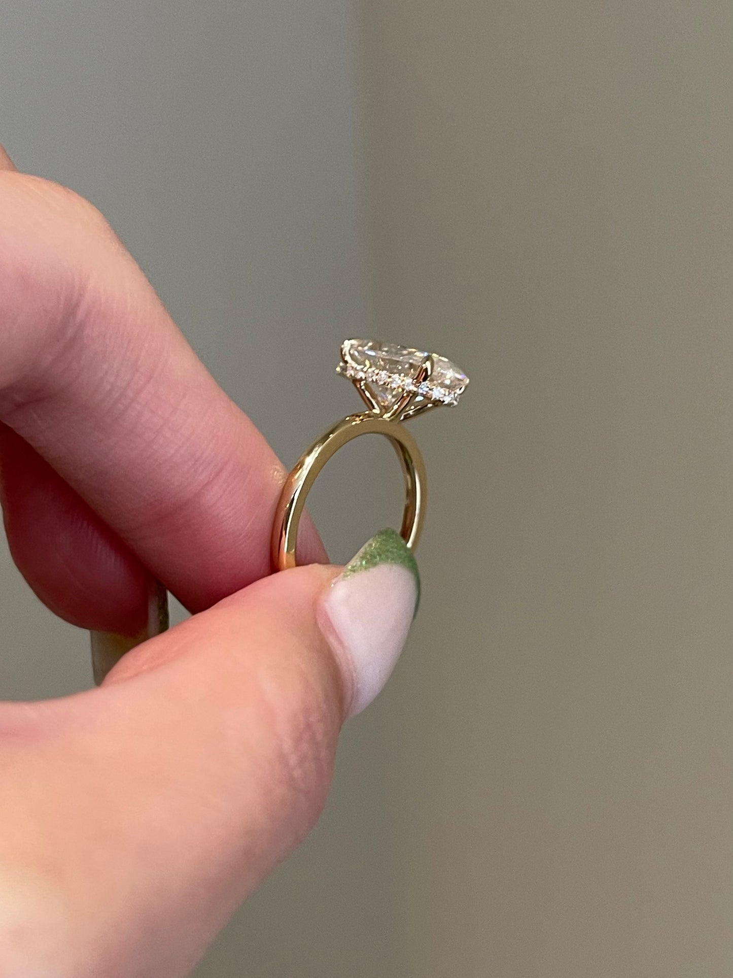 Hybrid Moval Moissanite, Invisible Wrap, Solitaire