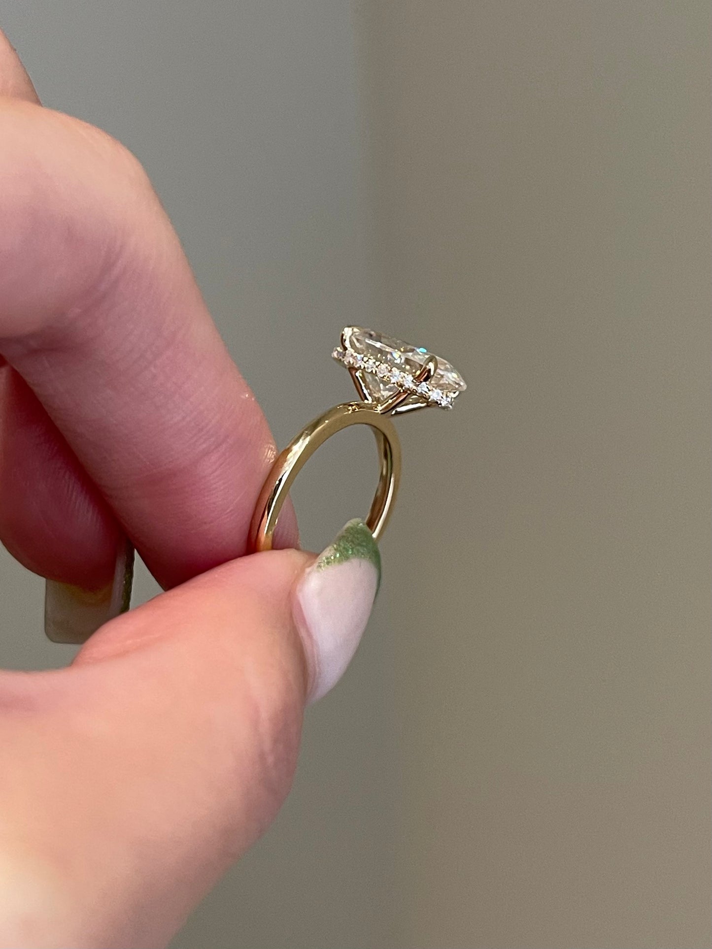 Hybrid Moval Moissanite, Invisible Wrap, Solitaire