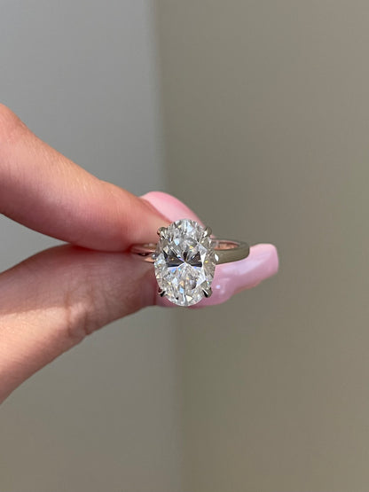 Brilliant Oval Moissanite, Hidden Halo, Solitaire