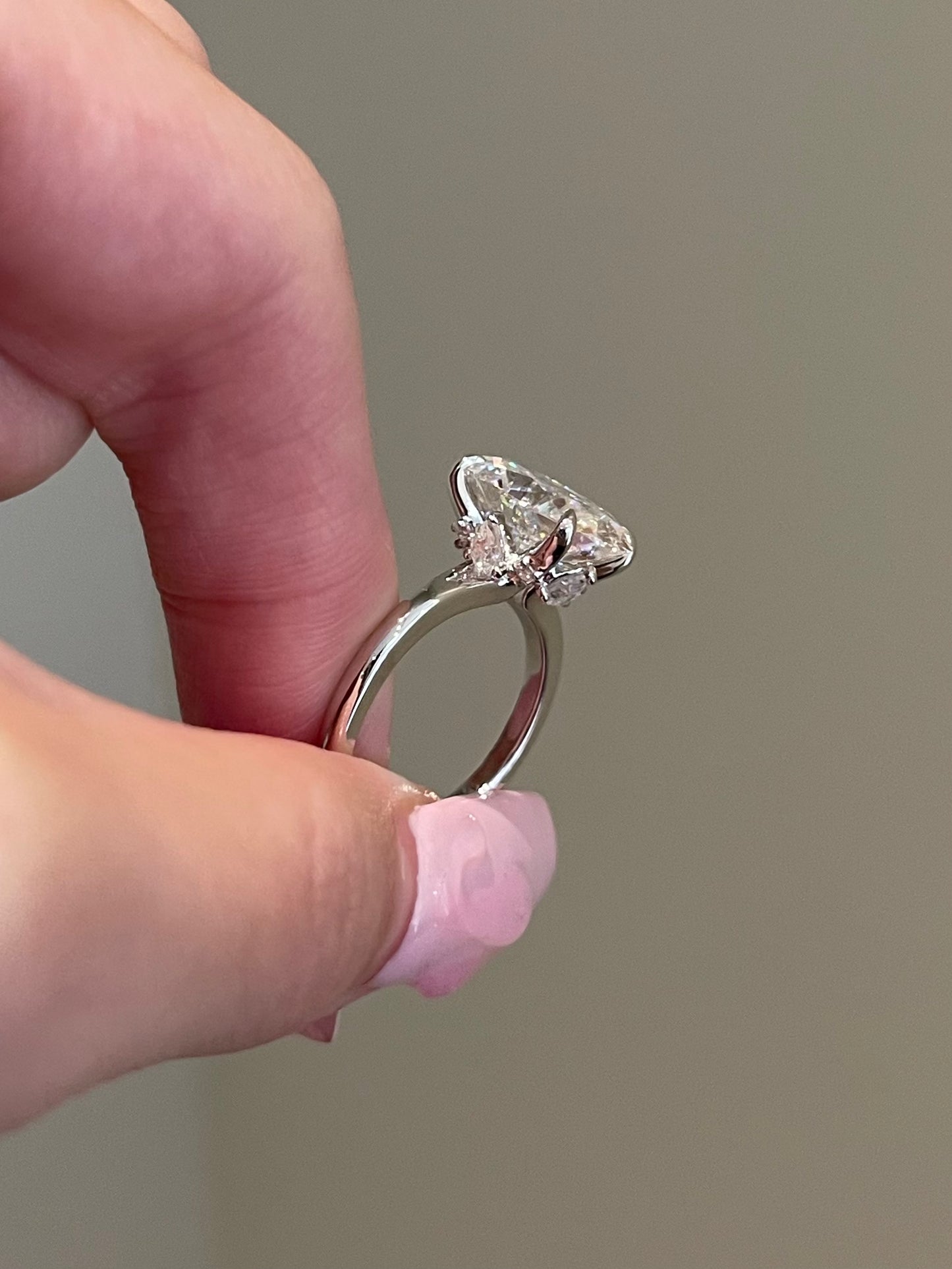 Brilliant Oval Moissanite, Hidden Halo, Solitaire