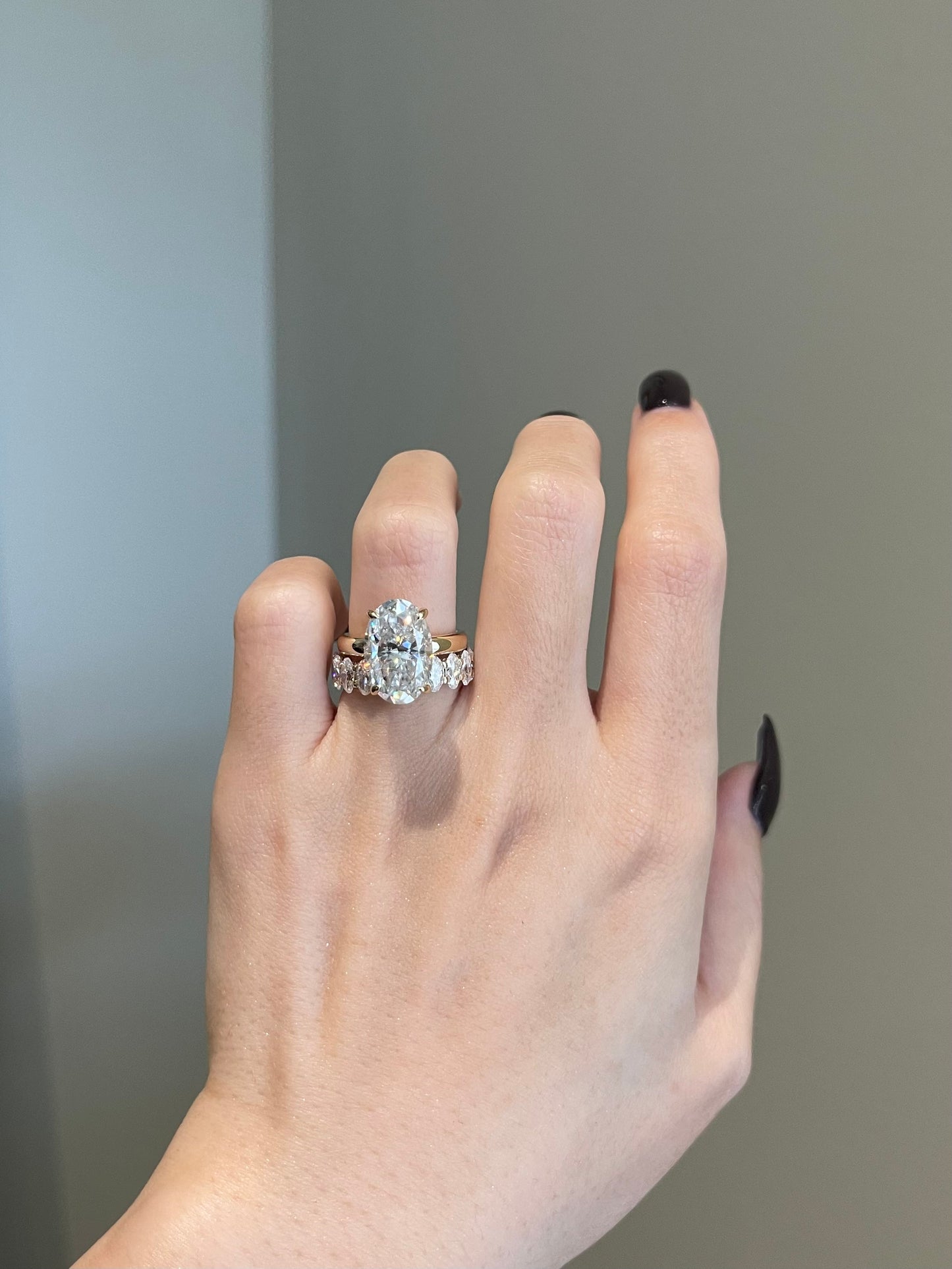 The Savannah Ring, 7 Carat, Oval, Crushed Ice Hybrid