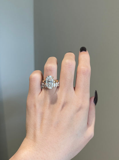 The Savannah Ring, 7 Carat, Oval, Crushed Ice Hybrid