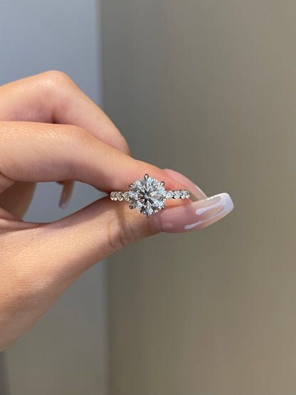 The Elise Ring, 3.5 Carat, Round, Brilliant
