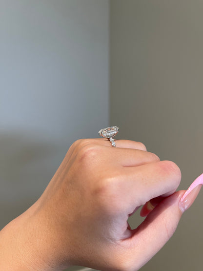 The Kayla Ring, 7 Carat, Oval, Brilliant