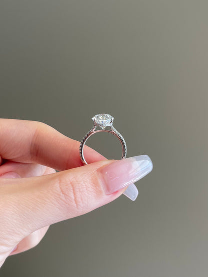 The Ellie Ring, 5 Carat, Oval, Brilliant