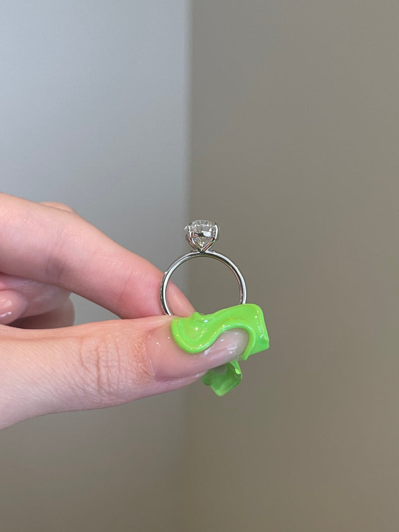 The Savannah Ring 4 Carat Oval Brilliant SHY MOISSANITE