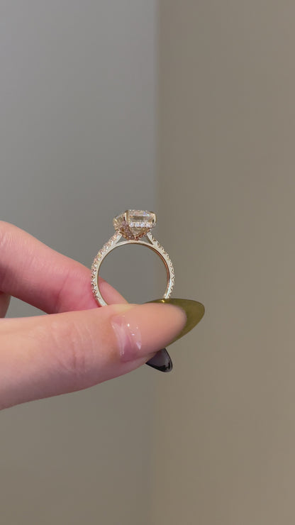 The Ellie Ring, 5 Carat, Emerald, Step