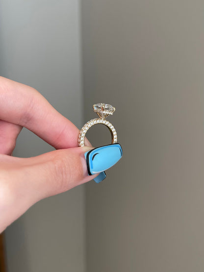 The SHY Signature Ring, 4 Carat, Elongated Cushion, Crushed Ice