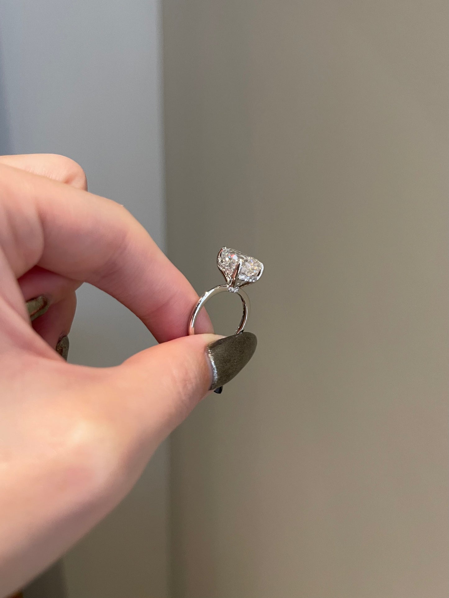 The Hailey Ring, 5 Carat, Pear, Crushed Ice