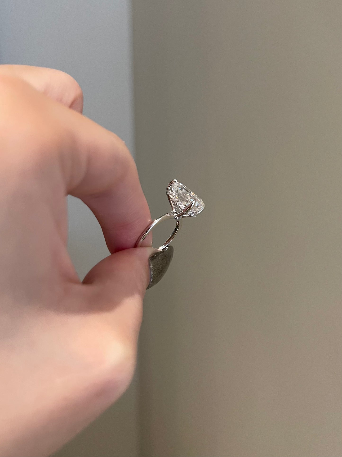 The Hailey Ring, 5 Carat, Pear, Crushed Ice