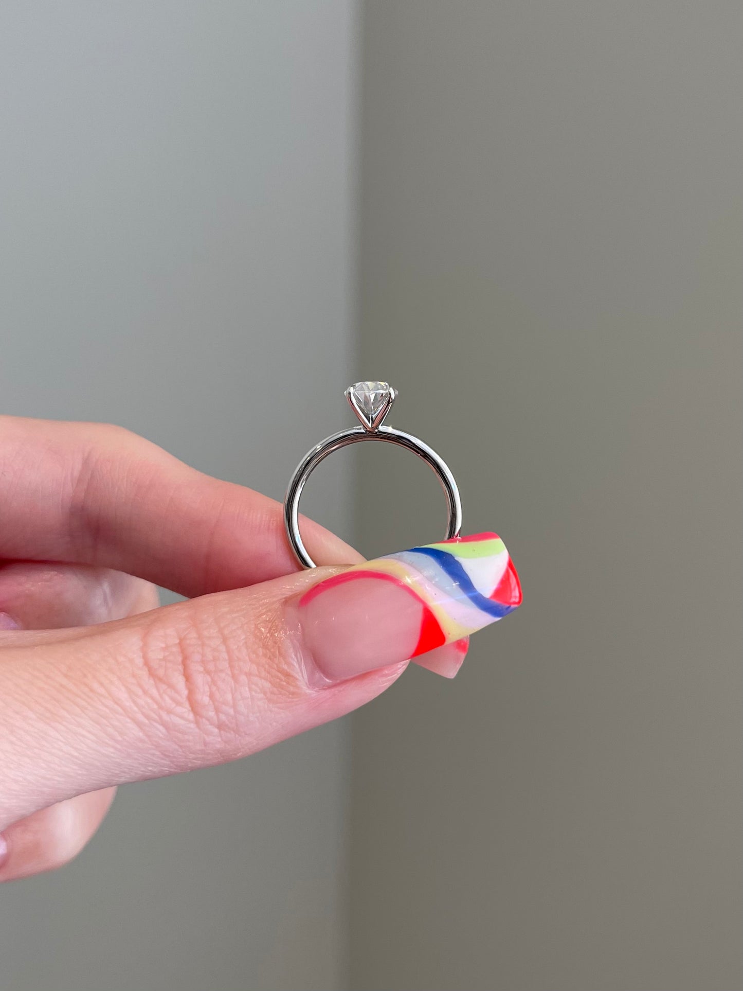 The Sandy Ring, 1.8 Carat, Oval, Brilliant