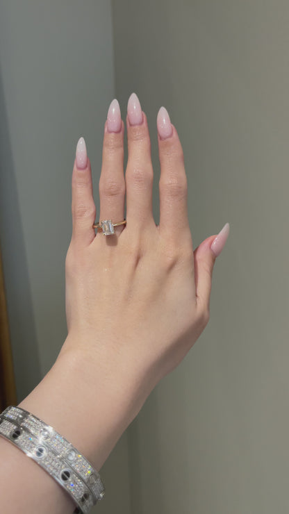 The Selena Ring, 2 Carat, Emerald, Step Cut