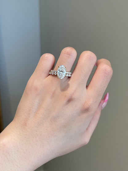 The Priscilla Ring, 4 Carat, Oval, Crushed Ice Hybrid