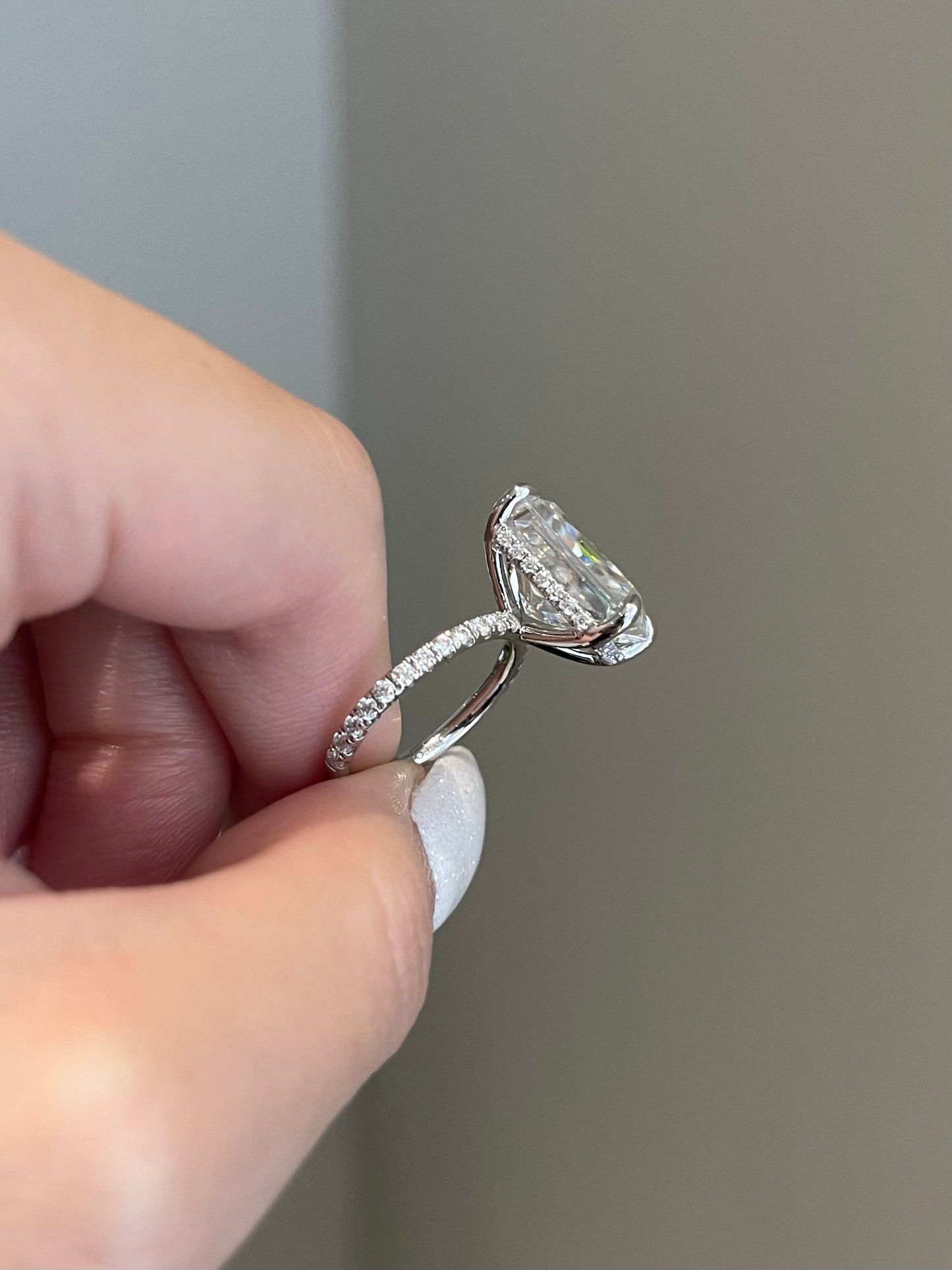 The Priscilla Ring, 7 Carat, Radiant, Crushed Ice